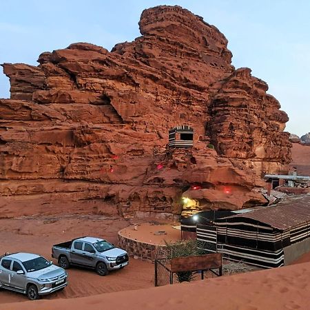 Hotel Sunrise Camp Wadi Rum Exterior foto