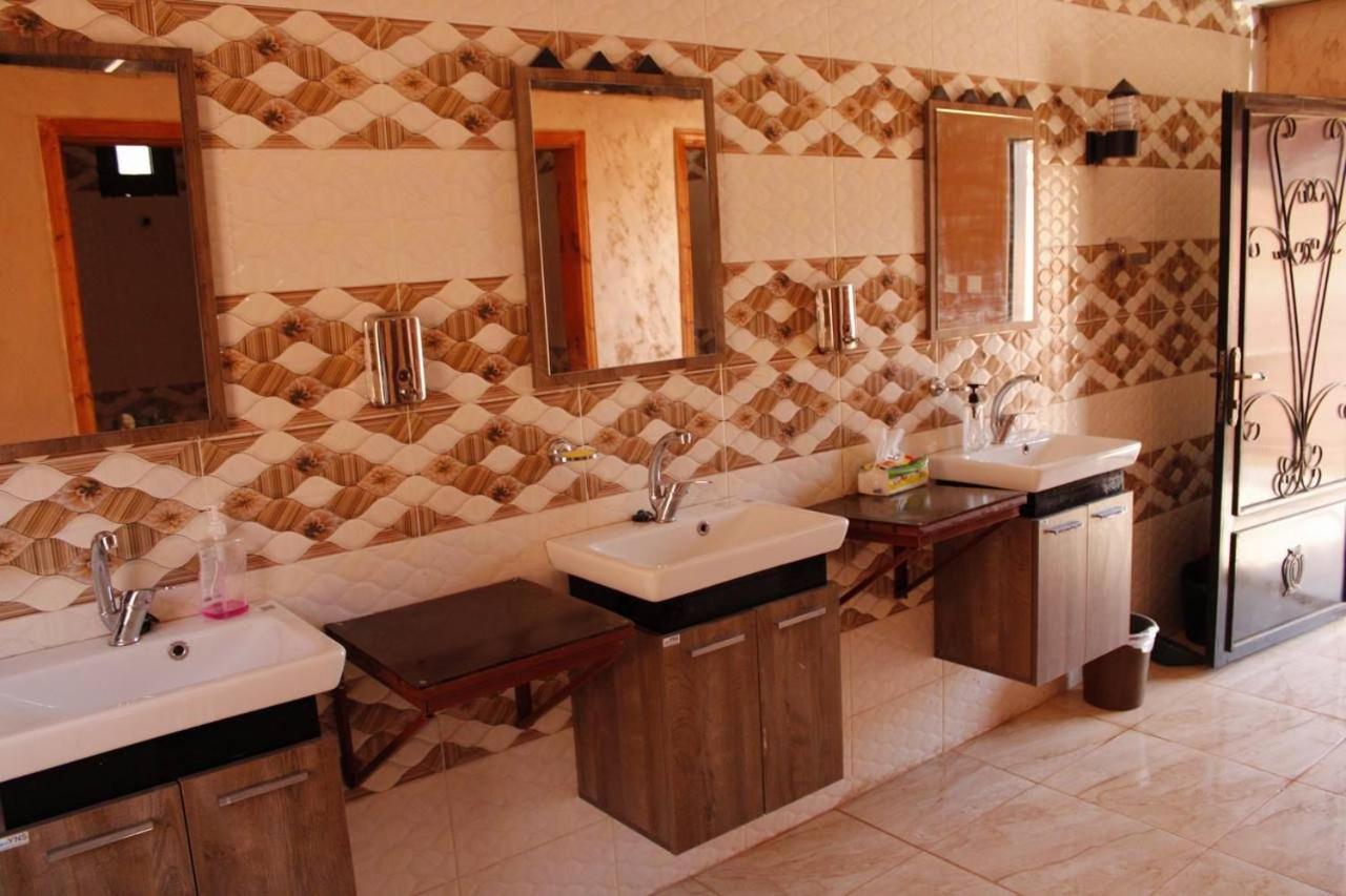 Hotel Sunrise Camp Wadi Rum Exterior foto