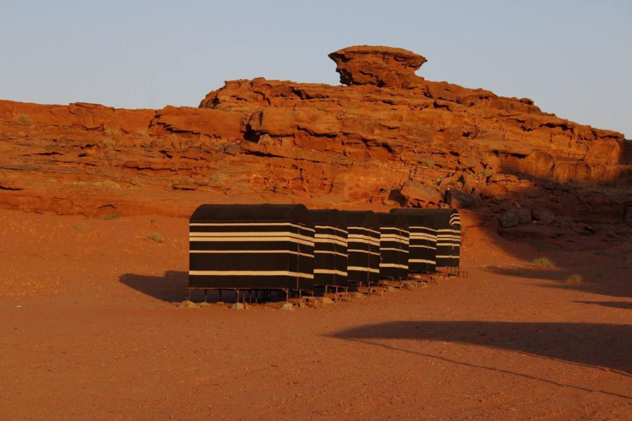 Hotel Sunrise Camp Wadi Rum Exterior foto
