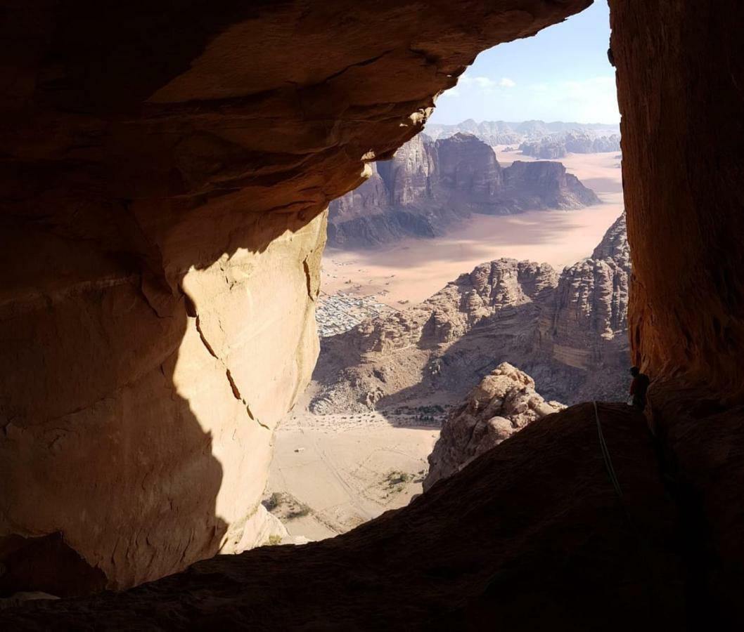 Hotel Sunrise Camp Wadi Rum Exterior foto