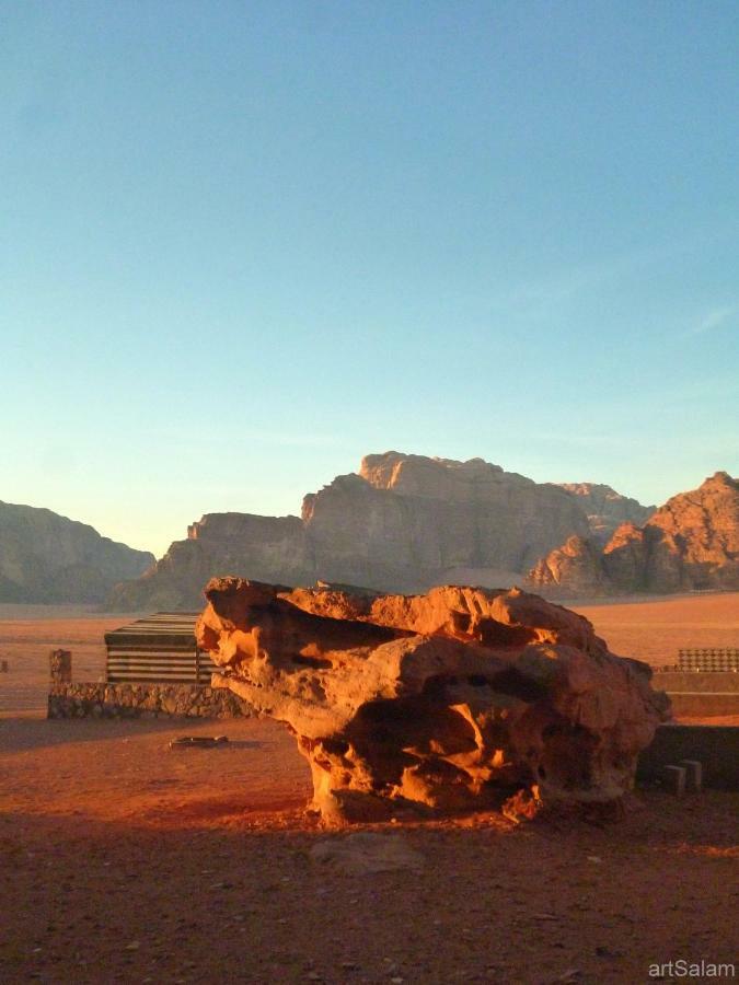 Hotel Sunrise Camp Wadi Rum Exterior foto