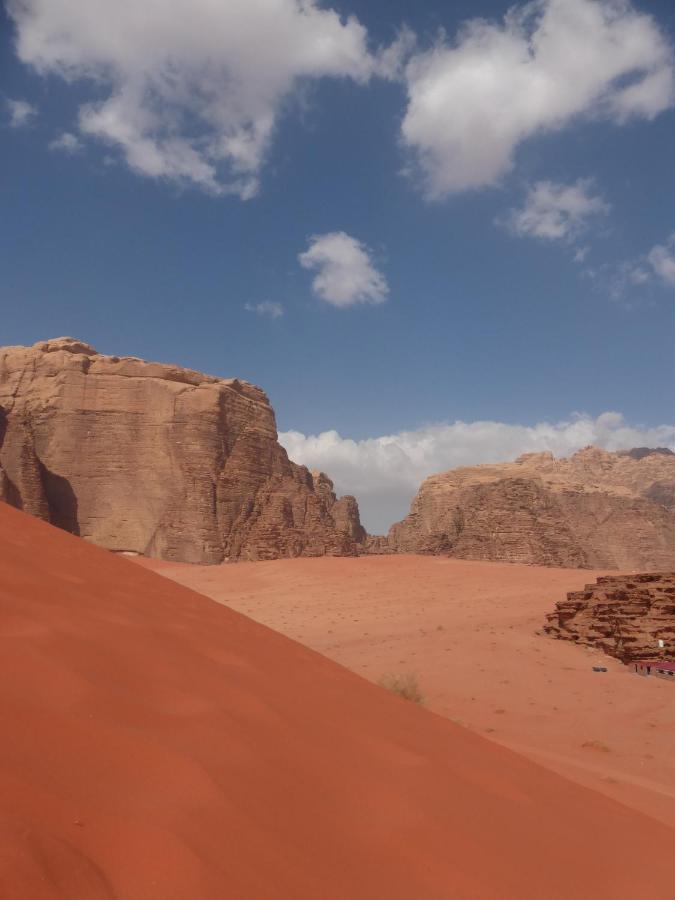 Hotel Sunrise Camp Wadi Rum Exterior foto
